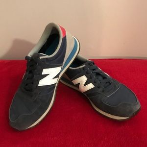 New Balance 420 Sneakers - Size 37